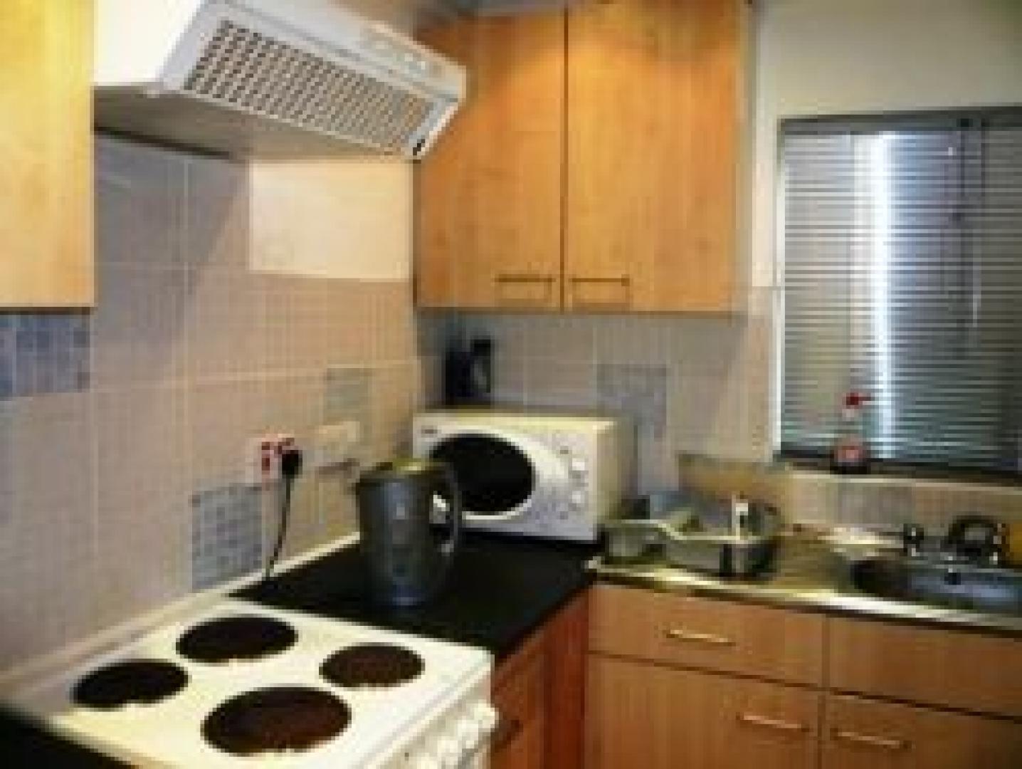 			Studio Apartment, 1 bath, 1 reception Flat			 Willesden Lane, WILLESDEN GREEN